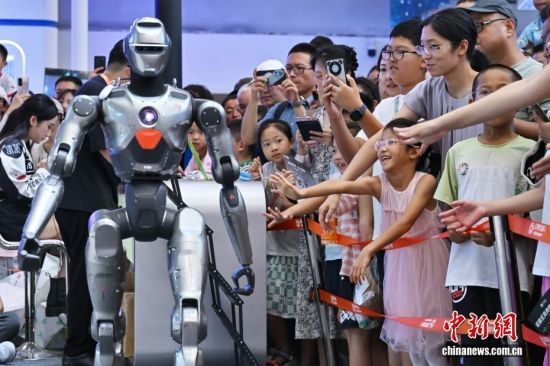 810ֵĩC(j)˴(hu)˚2025C(j)˴(hu)8812ڱfe}顰׌C(j)˸ǻ׌wܡD鱊չ_(ti)ęC(j)^