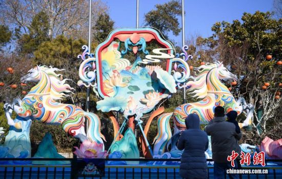 1��22�գ�ɽ�|ʡ�����е�45�����µ�һȪӭ���������b�����������M�������ß����ԡ������ںӡ���ӳȪ�ǡ������}�����o�ǺӞ��S����(li��n)����ͻȪ������?zh��)�������������������D���ο��^�p���RԪ�ء�������