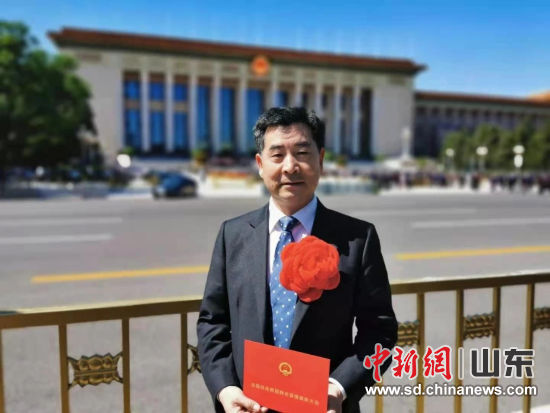 2020�����R�ж��@��ȫ��(gu��)�����¹ڷ����������M(j��n)��(g��)�ˡ�����ȫ��(gu��)��(y��u)�㹲�a(ch��n)�h�T���s�u(y��)�Q̖(h��o)�����������ӱ��ô��(hu��)