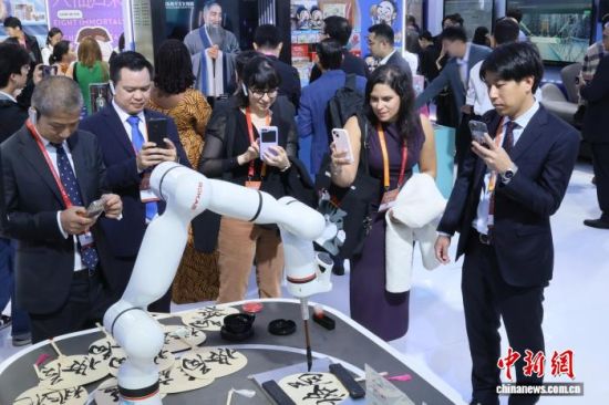 1016ʮЇH಩[ɽ|ueСDcevɽ|չ^(q)^CеەëPТi z