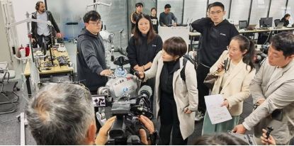 機(jī)器人互動(dòng) 機(jī)器人互動(dòng)