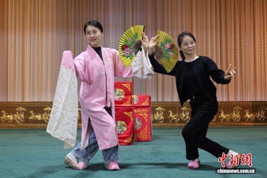 ��2025��11��21������ɽ�|���ϖ|����Ժ��������(��)�̈́��F�݆T���ž��������������������ӛ�� �w�� �z