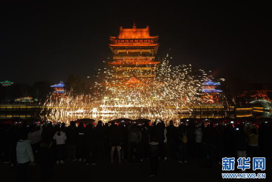 ǧ��^��������䓻����Wҫ�_(t��i)���f�ųǡ����A�W(w��ng)�l(f��)