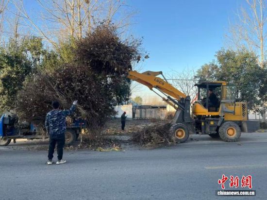 ������Ұ�h���x���(zh��n)�_չ�����˾ӭh(hu��n)�����й����Є�����Ұ�hί���������D